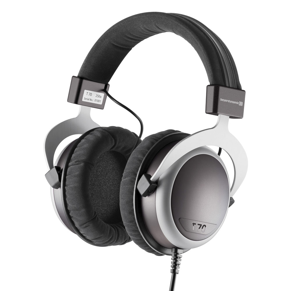 Beyerdynamic – T70
